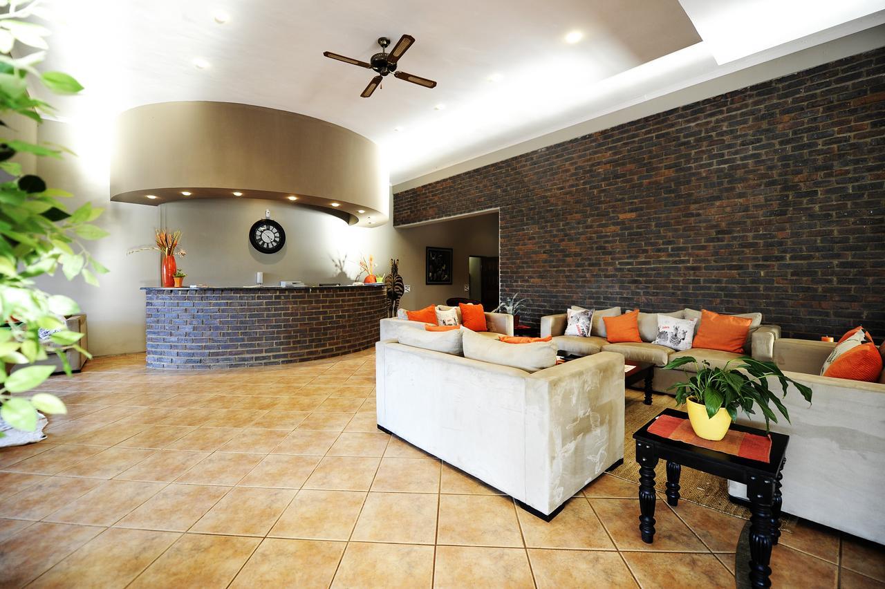 Woodridge Palms Boutique Hotel Swartruggens Esterno foto